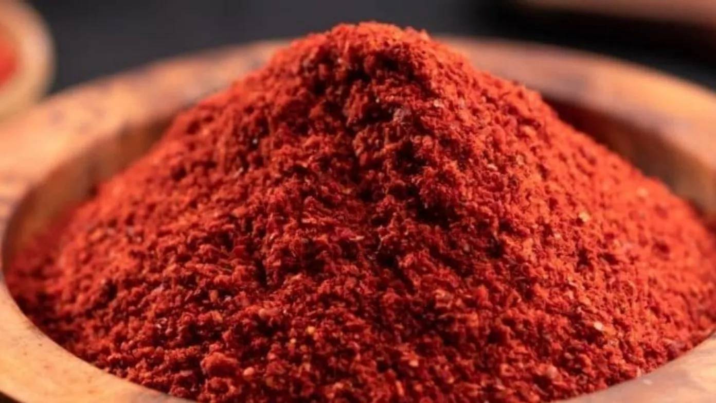 پاپریکا چیست و پودر فلفل پاپریکا در چه غذاهایی استفاده می شود پاپریکا چیست و پودر فلفل پاپریکا در چه غذاهایی استفاده می شود